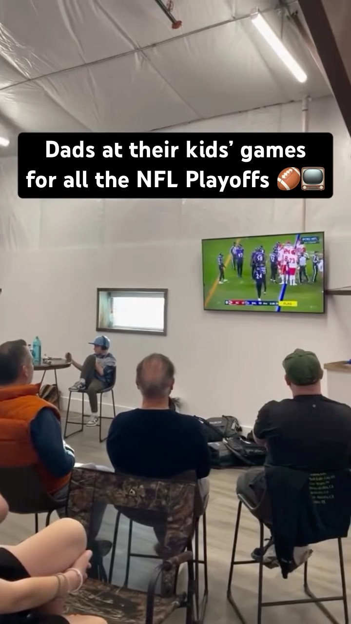 When the playoffs are on during your kids’ game ?? #shorts